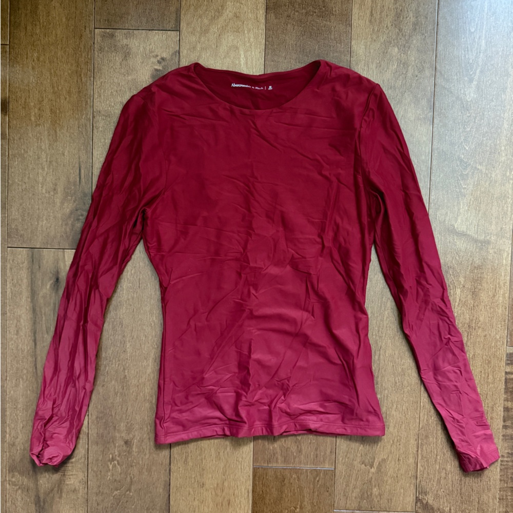 Abercrombie & Fitch Red Long Sleeve Shirt Medium
